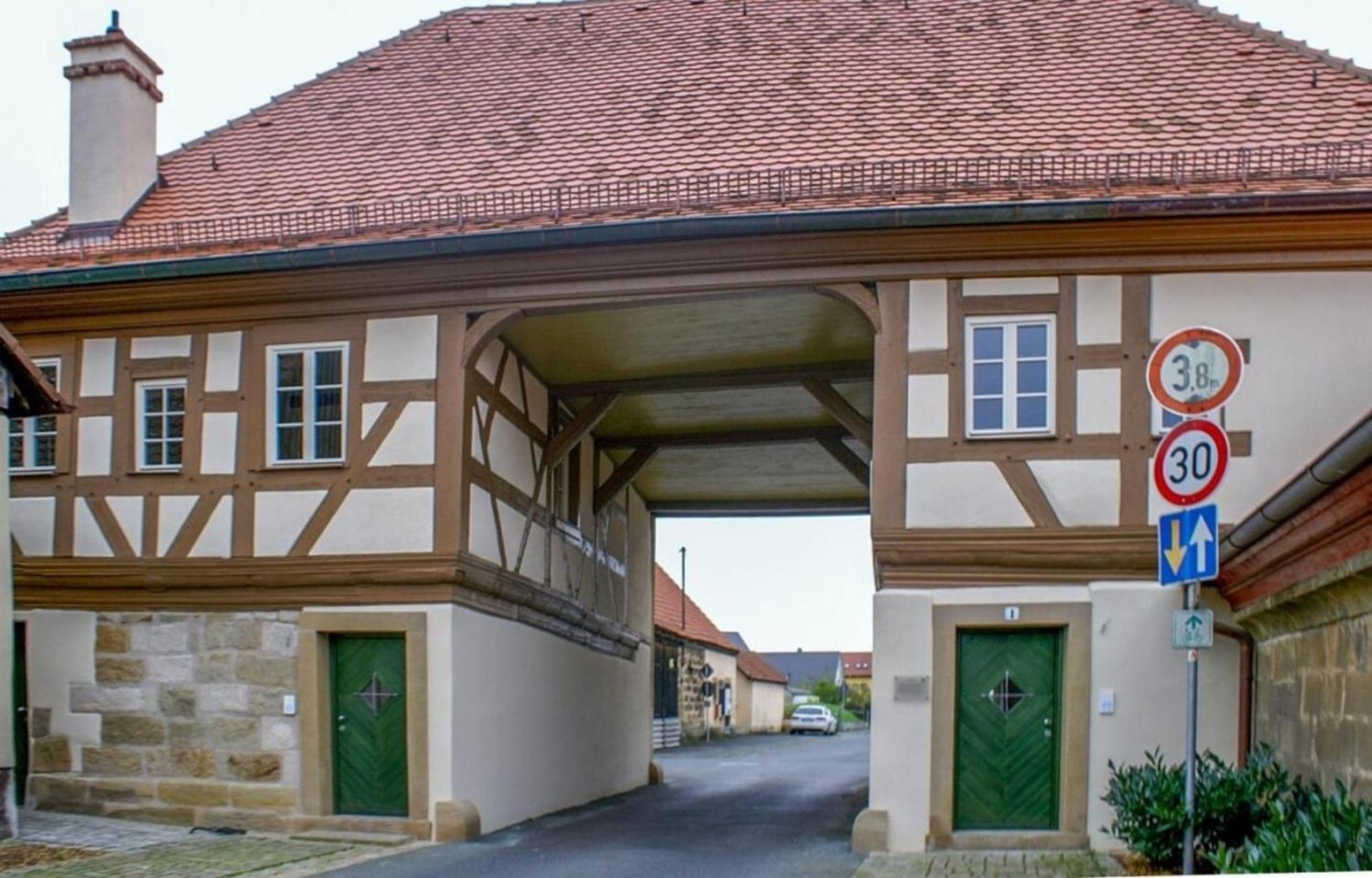 Torhaus Rattelsdorf - Wohnung 1 Sonnenblume Esterno foto